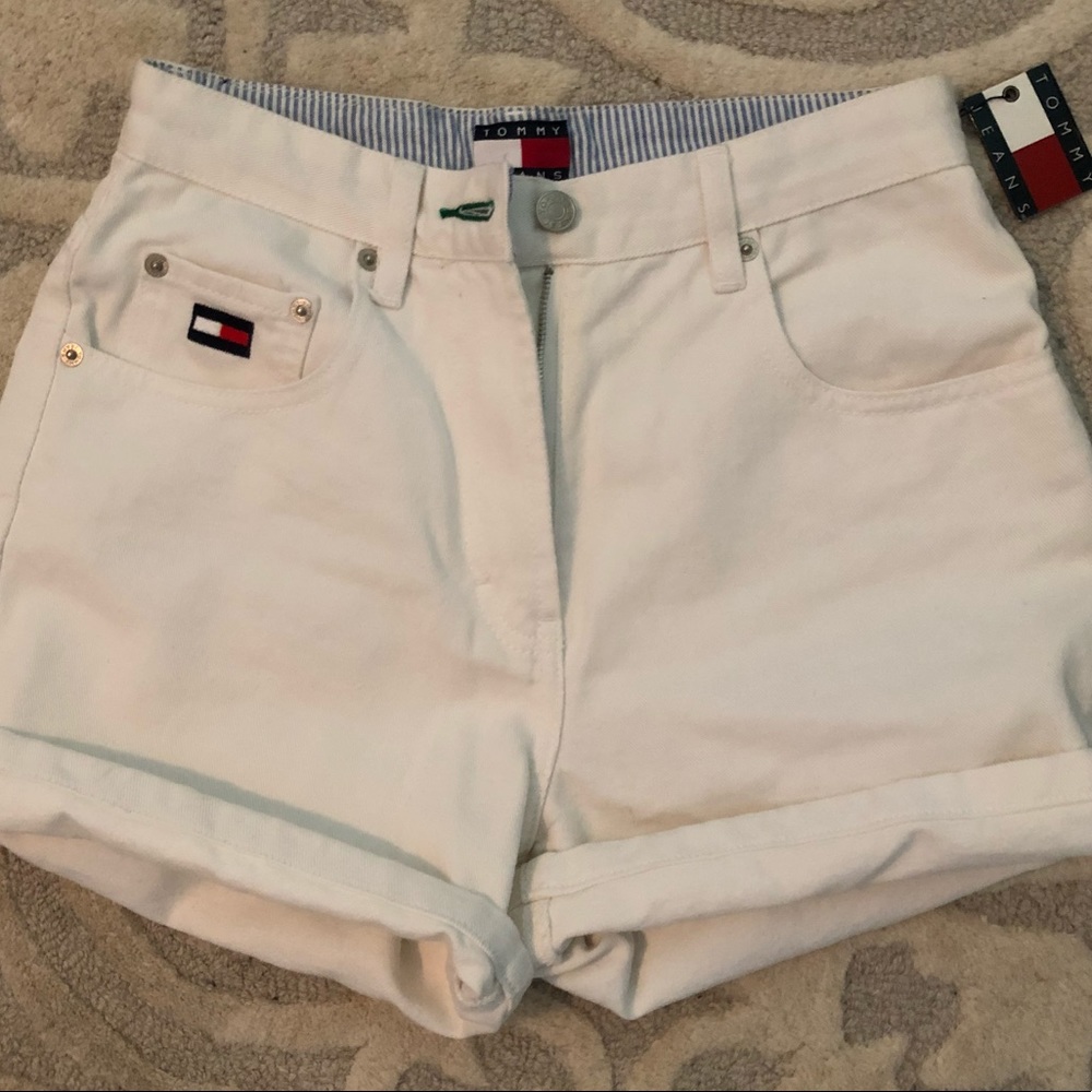 Vintage Tommy Hilfiger high rise shorts